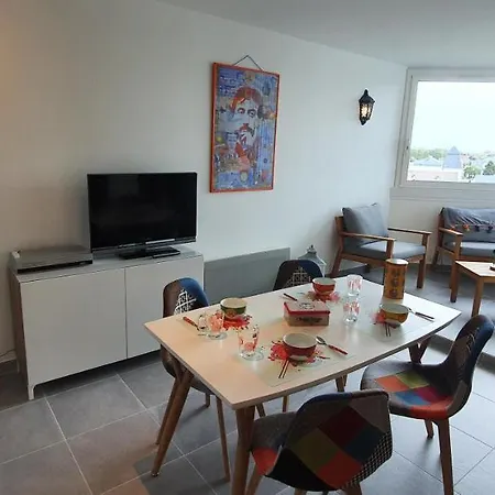 Bel 46 M2 Entierement Renove Et Equipe